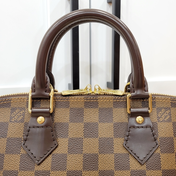 💕BEAUTIFUL Handbag Louis Vuitton Alma PM Damier Ebene - Picture 6 of 16